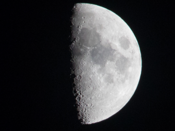 Handheld photo of the Moon, using a 250mm lens and the shortest possible exposure.
