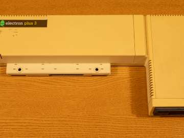 Acorn Electron Plus 3 04-ALA13-0103766 (Top view)