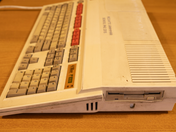 Acorn A3000 01-AKB01-1074427 (Right side)