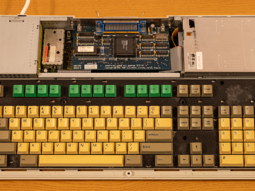 Acorn A3010 01-ALC15-0000684 (Top removed)