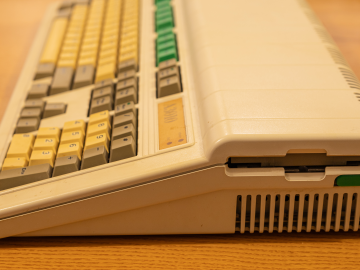 Acorn A3010 01-ALC15-0000684 (Right side)