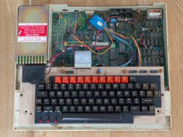 BBC Micro 162615 (Top removed)