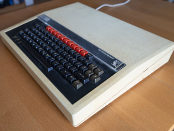 BBC Micro 162615 (Side view)