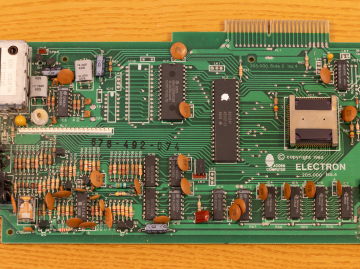 Acorn Electron 06-ALA01-0001437 (PCB top)