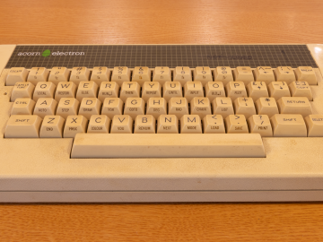 Acorn Electron 07-ALA01-0130626 (Front view)